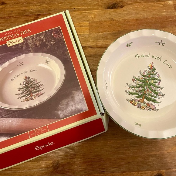 Spode Christmas Tree “Baked with Love” Pie Dish (new in box) - Picture 4 of 4
